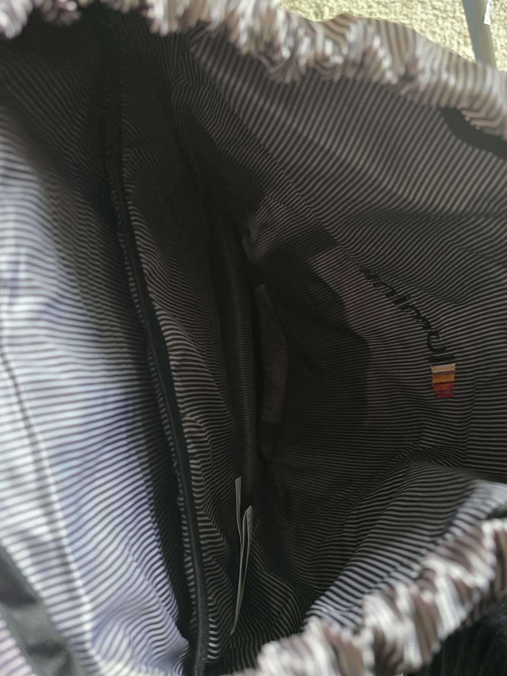 Drawstring Backpack Heathered Gray - Picture 8 of 9